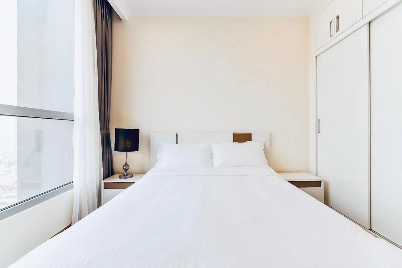 *Bom Homes* Vinhomes Central Park- Luxury Apartment Ho Chi Minh City 0*,  Vietnam